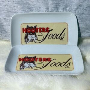 Vintage Hooters Ceramic Trays Set‎ of 2 Bar Man Cave Decor